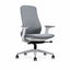 Silla de Oficina Ejecutiva Ejecutivo Respaldo Alto - VERSA ALTUS CROFT - Estructura Aluminio - Asiento Tapizado en Tela Bondeada
