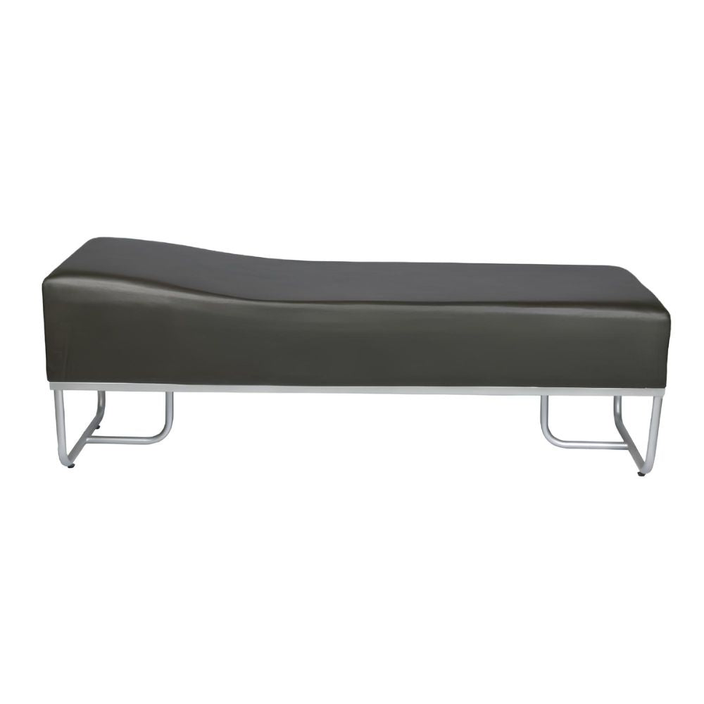 Chaise longue de consultorio tapizada en vinilo negro con base tubular metálica esmaltada color aluminio