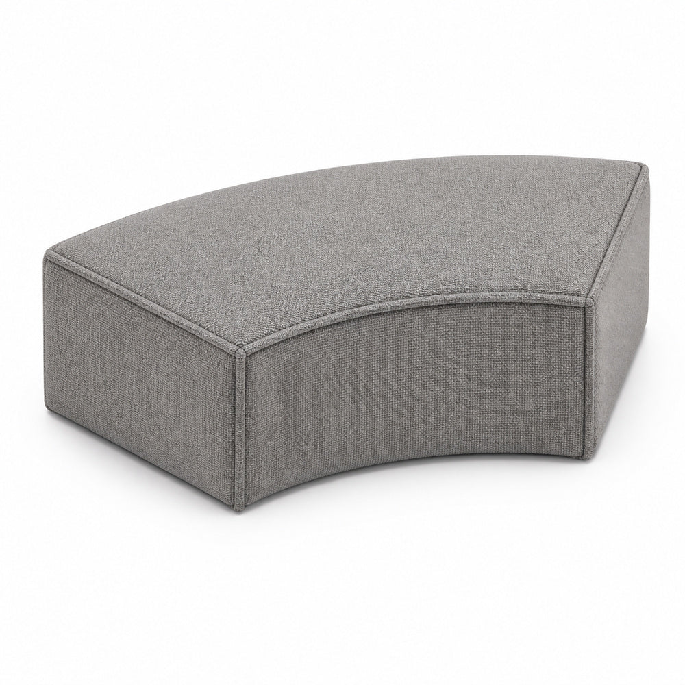 Taburete Curve 60 Tapizado Altura 45 MATTE curve 60 altura 45 de VERSA OFFSET, vista de tres cuartos sobre fondo blanco