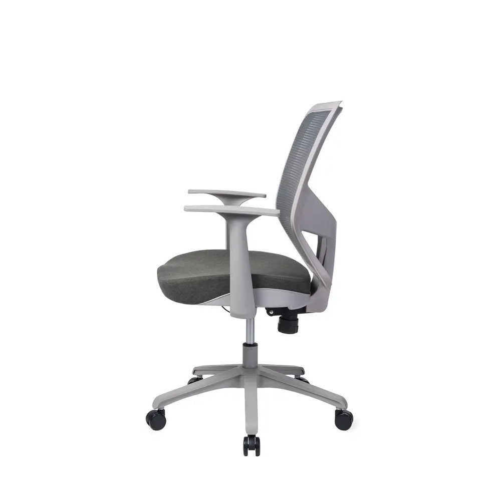 Silla de Oficina Ejecutiva - VERSA ALTUS PRATA - Estructura Aluminio - Asiento Tapizado en Tela con Costura y Respaldo