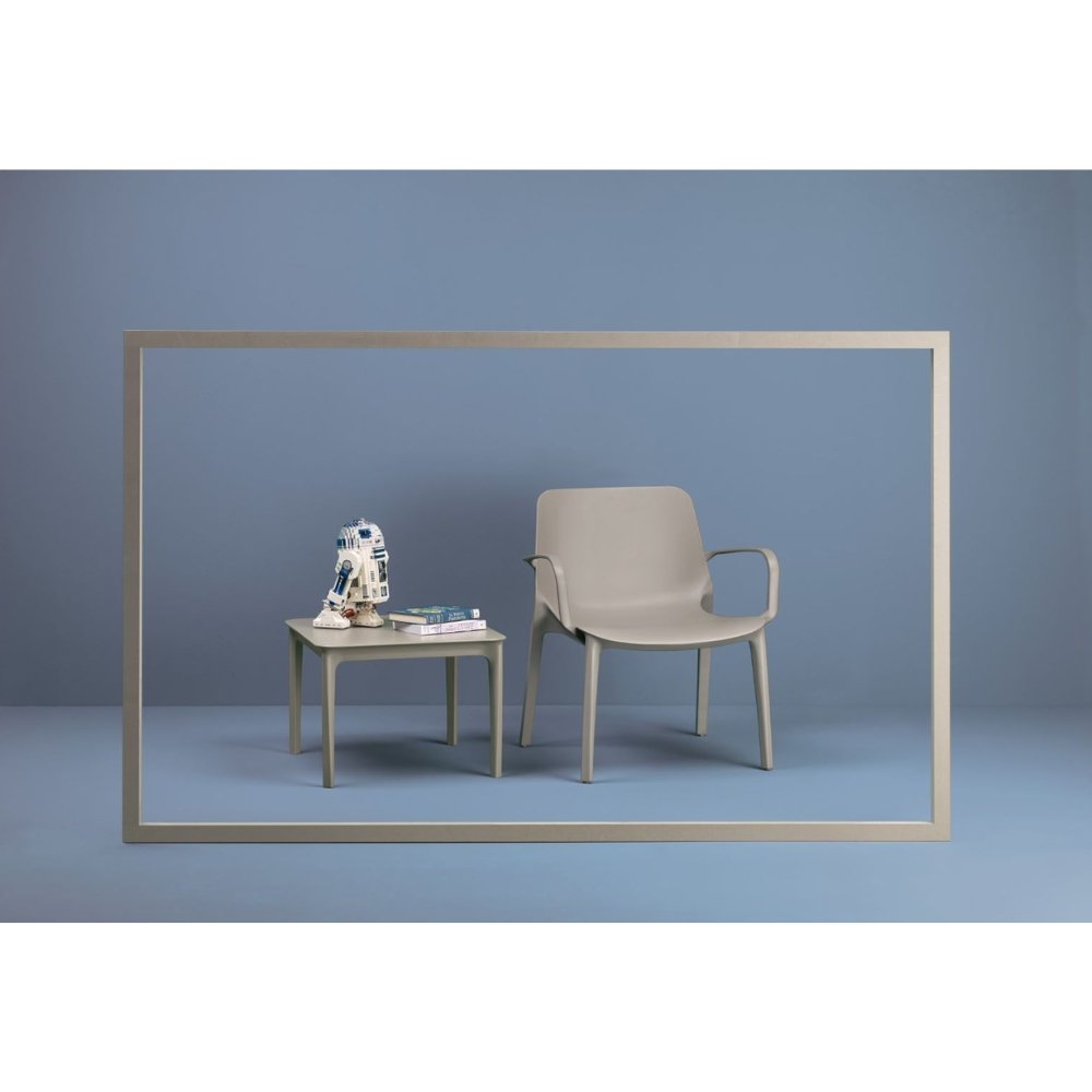 Silla Air Moulding - LABENZE GINEVRA LOUNGE 155-08200 - Varios Colores - Reforzada con Fibra de Vidrio y con Brazos - 155-08200 - Labenze - NOGAL BEAT - Silla Comercial Interior