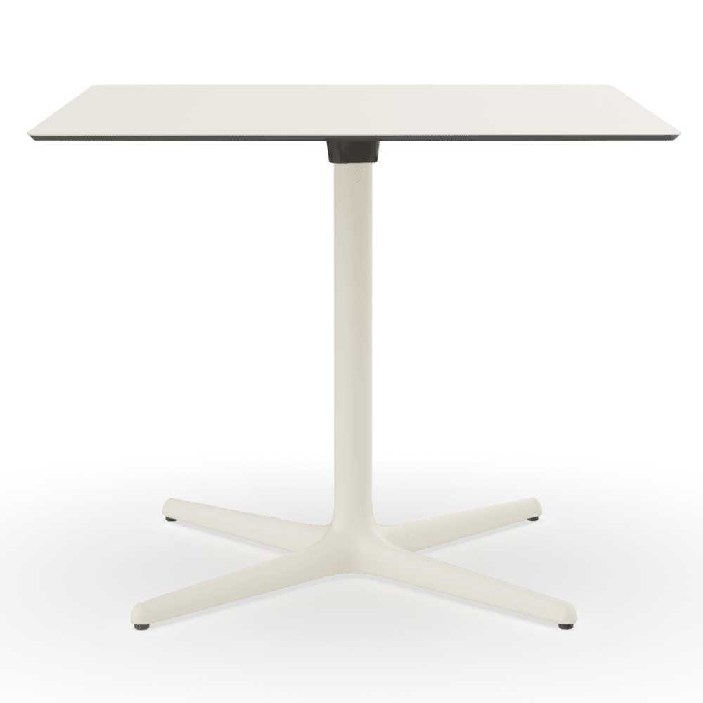 Mesa cuadrada baja Resol Toledo XL 90x90 con estructura de aluminio y sobre de compacto fenólico.