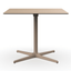 Mesa cuadrada baja Resol Toledo XL 90x90 con estructura de aluminio y sobre de compacto fenólico.