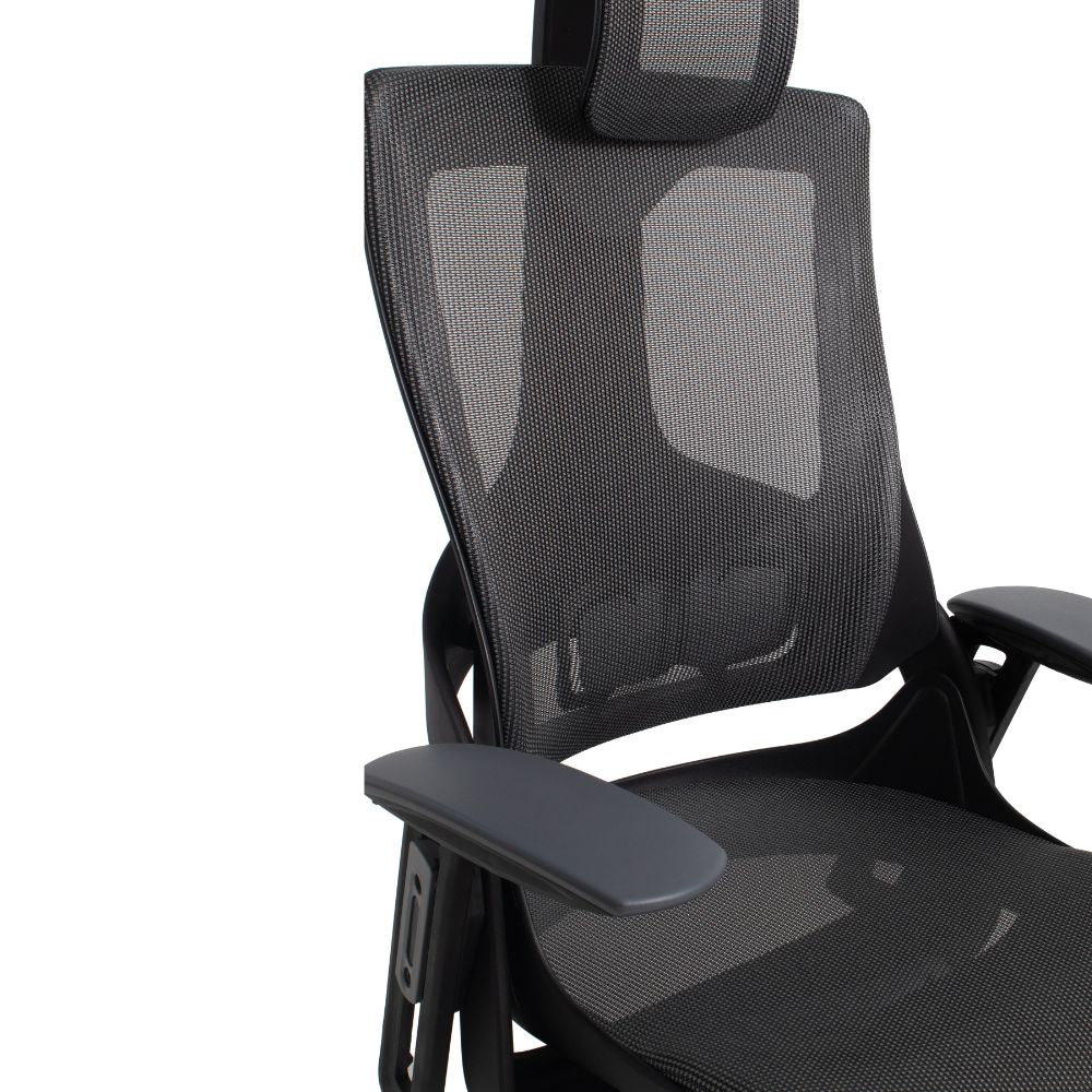 SILLA NOGAL BEAT MADAGASCAR NEGRO | Silla Directiva | Cabecera Ajustable | Respaldo Ajustable | Asiento Deslizante | Base Nylon | Brazos | Negro | Interior - MADAGASCAR NEGRO - MOBILIARIO EN MOVIMIENTO - NOGAL BEAT -