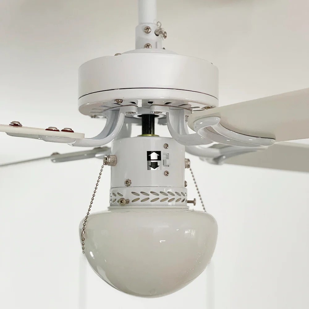 Ventilador Decorativo de Techo para Despacho - MASTERFAN CONDESA 42 - Blanco Maple - 4 Aspas Áreas Medianas Ventiladores de Techo Ventiladores de Pie Ventiladores de Pared Ventiladores Decorativos Diseño de Interiores Estilo Funcionalidad Espacio Acogedor Oficina Sala Terraza Asesoramiento Diseño de Interiores Tienda Online Compra Online Atención al Cliente Soporte Servicio Postventa Restaurante Bar Ventilador Comercial Hotel Hostelería